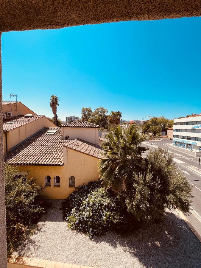 Au Charme Shakespearien De Perpignan Exterior photo